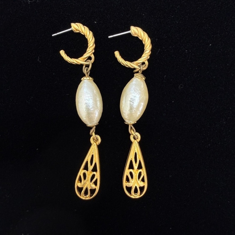 VTG Etruscan Revival Faux Pearl Drop Dangle Earrings 2.5" Gold Tone Statement